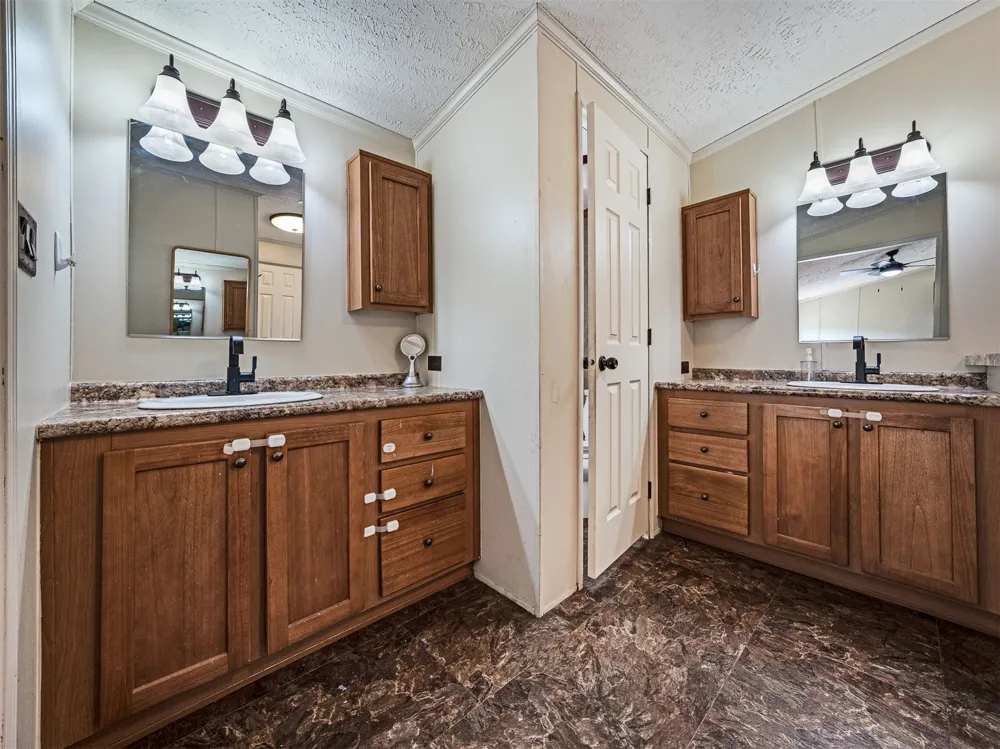 20484 W 71st Street S Sand Springs, OK 74063