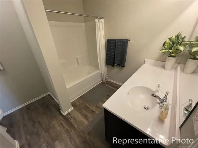 1603 E Honolulu Place Broken Arrow, OK 74012