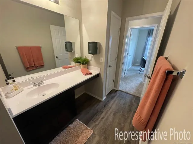 1603 E Honolulu Place Broken Arrow, OK 74012