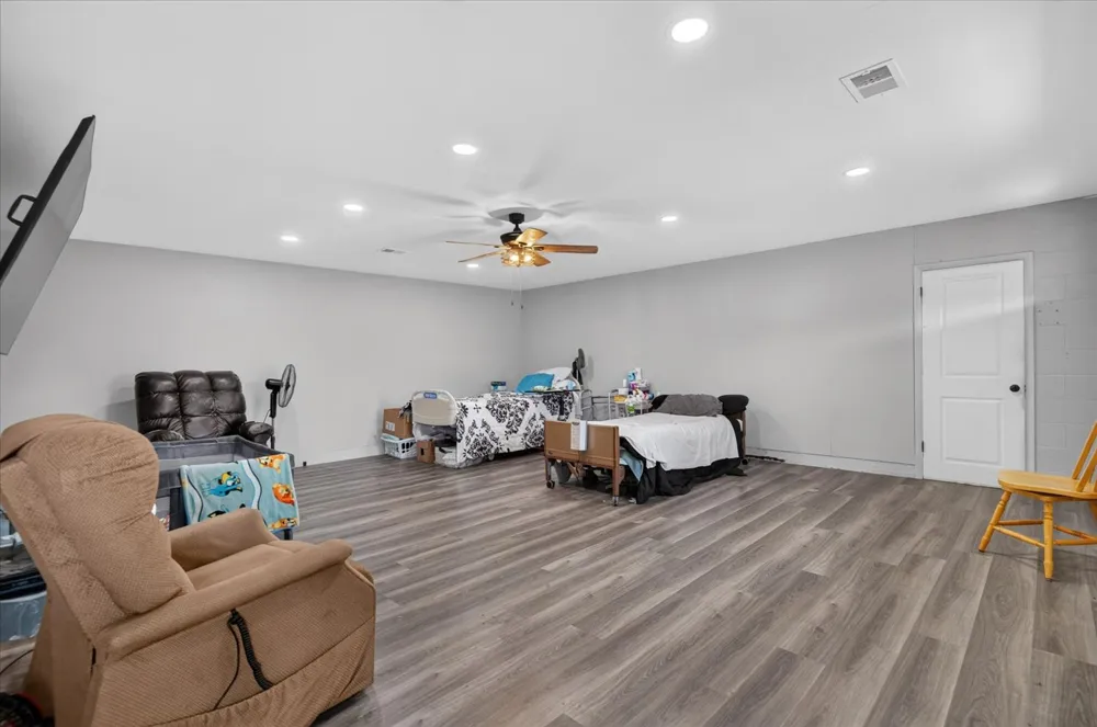 618 E Choctaw Avenue Nowata, OK 74048