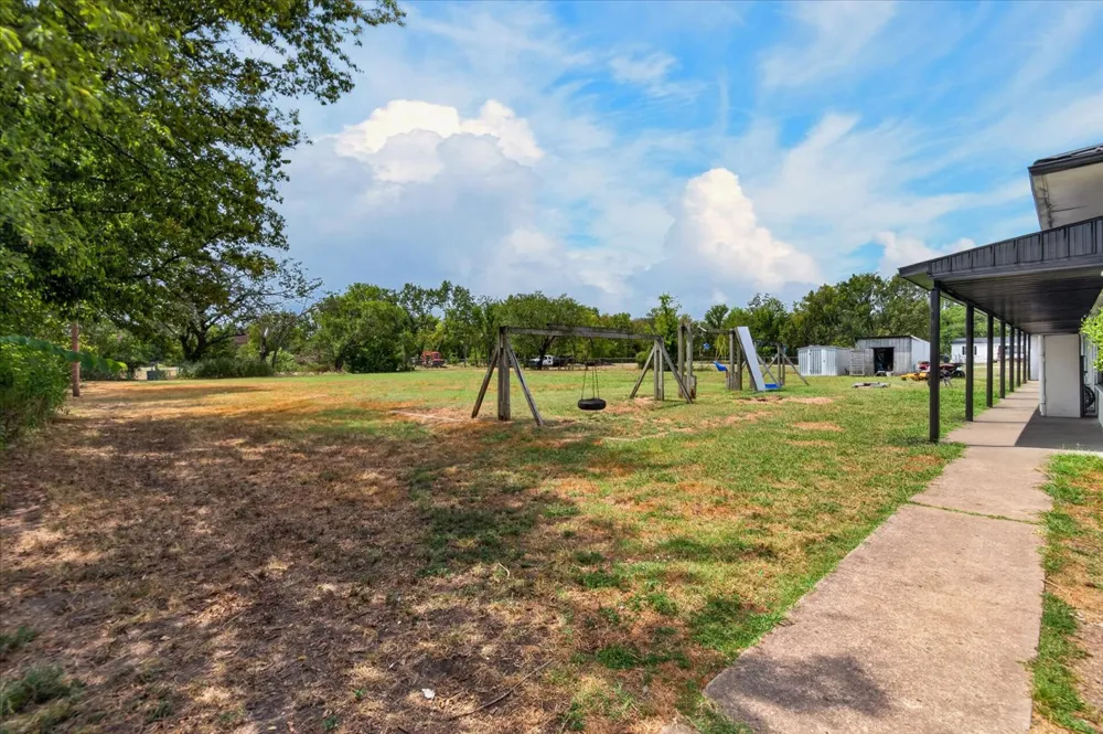 618 E Choctaw Avenue Nowata, OK 74048