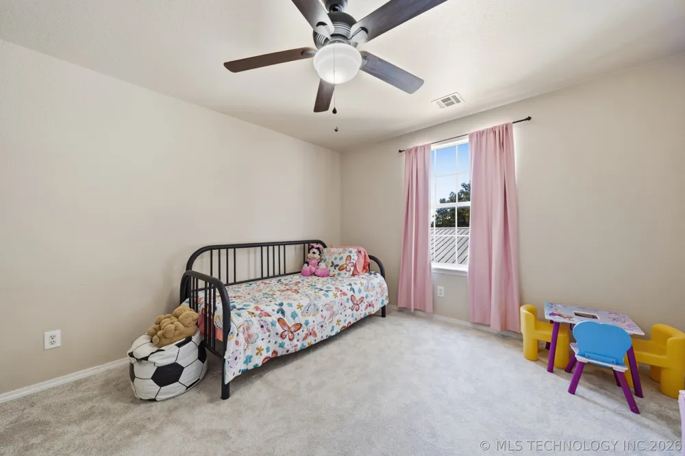 9412 E Yorkshire Avenue Claremore, OK 74017
