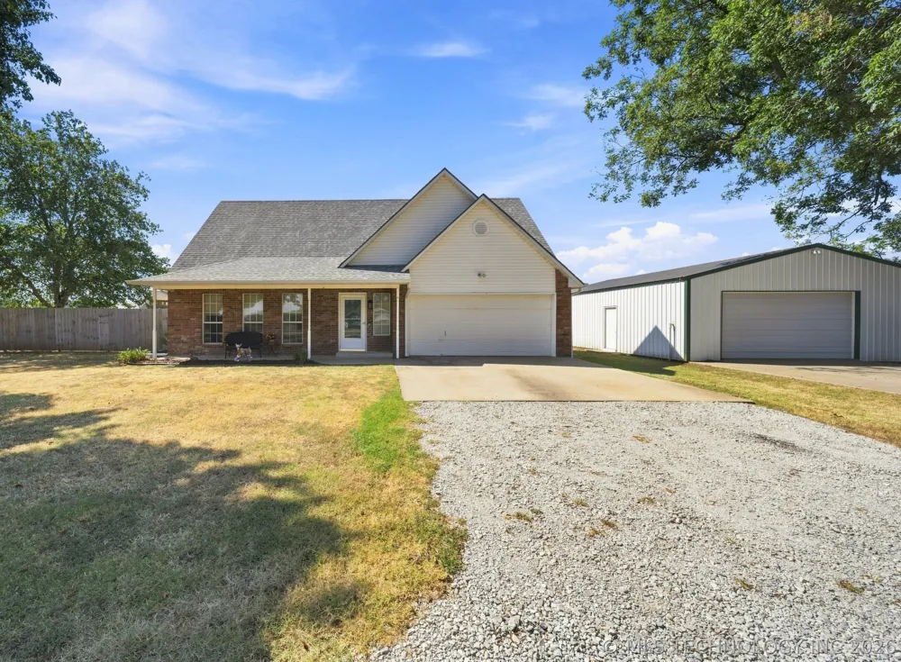 9412 E Yorkshire Avenue Claremore, OK 74017