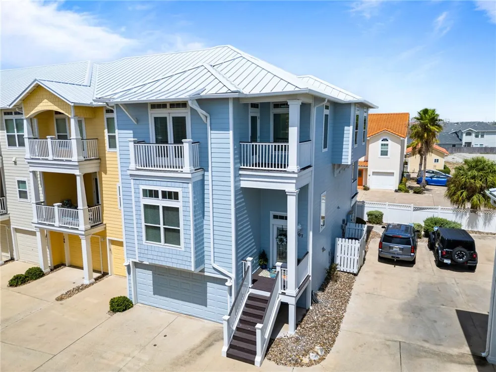 14890 Granada Drive #107 Corpus Christi, TX 78418