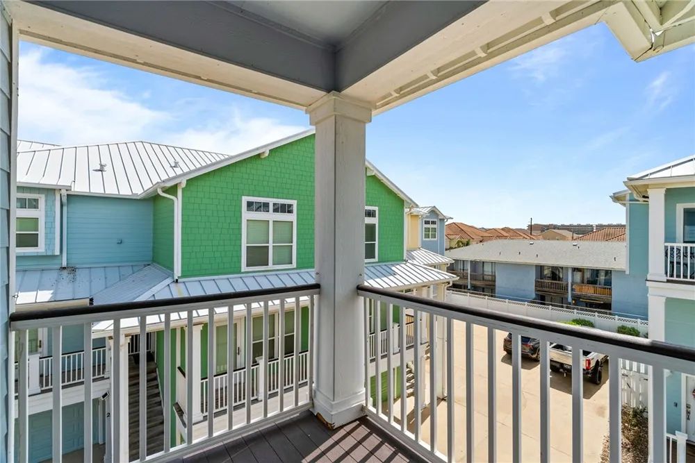 14890 Granada Drive #107 Corpus Christi, TX 78418