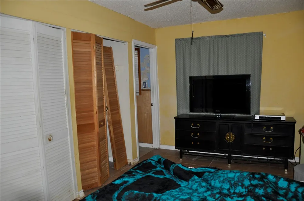5841 Glen Arbor Drive Corpus Christi, TX 78412