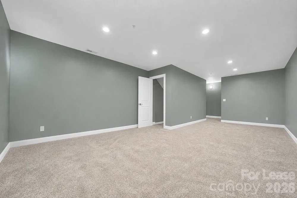94 Foxden Drive #101 Fletcher, NC 28732
