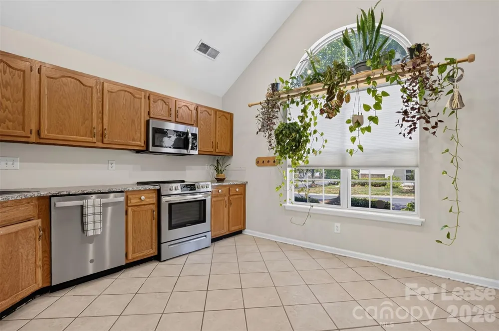 9020 Roseton Lane Charlotte, NC 28277