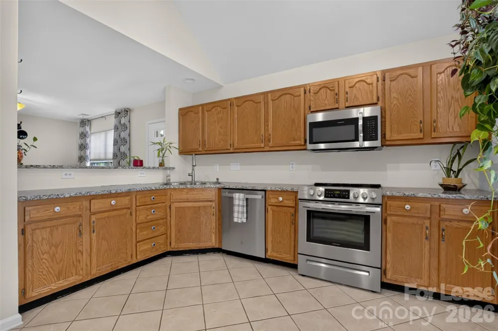 9020 Roseton Lane Charlotte, NC 28277