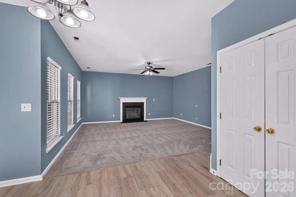 728 Knightswood Road Fort Mill, SC 29708