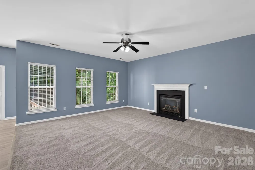 728 Knightswood Road Fort Mill, SC 29708