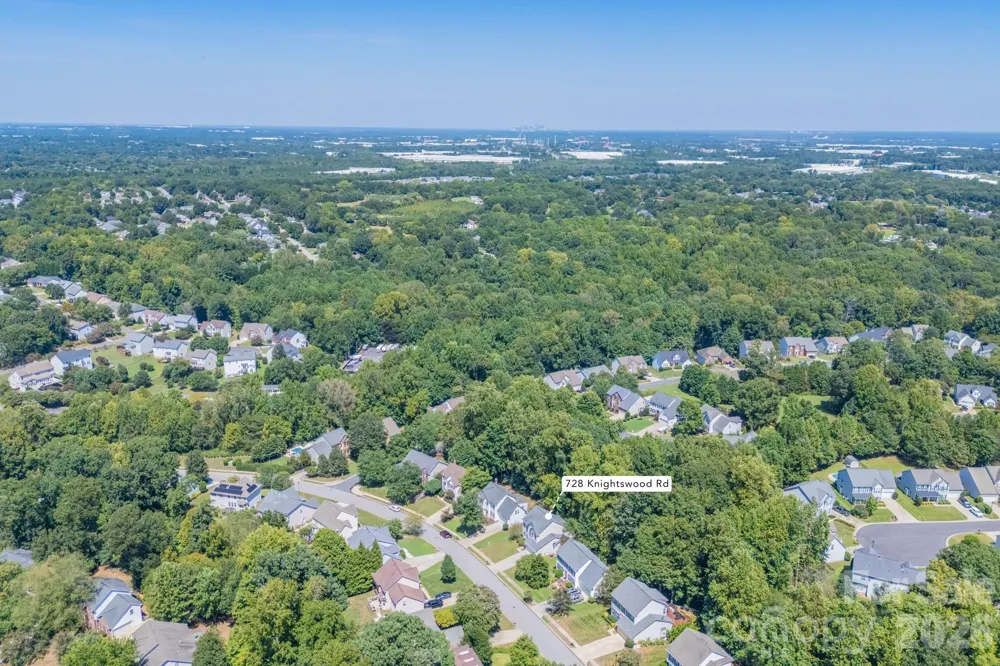 728 Knightswood Road Fort Mill, SC 29708