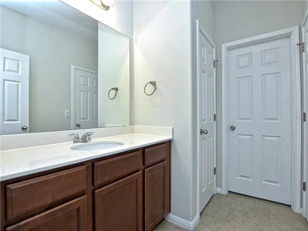 3240 E Whitestone Boulevard #35 Cedar Park, TX 78613