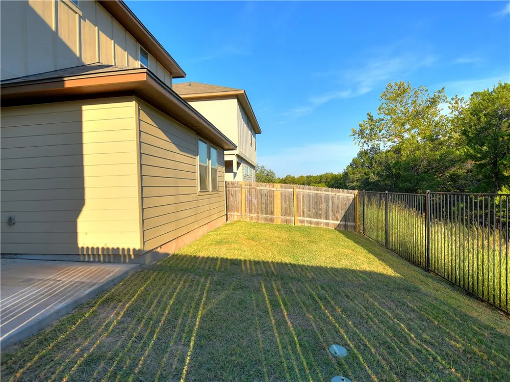3240 E Whitestone Boulevard #35 Cedar Park, TX 78613
