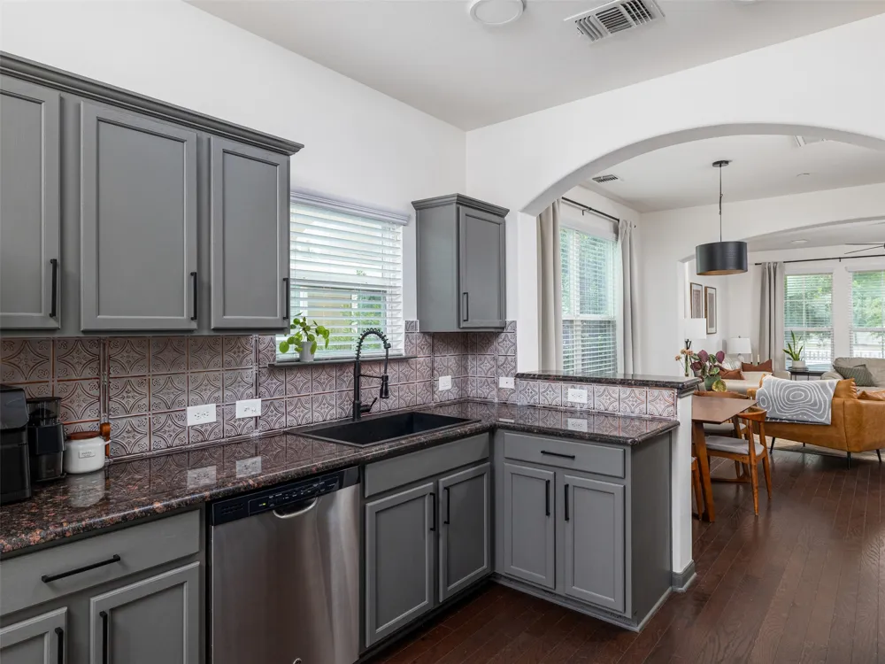 532 Lookout Tree Lane Round Rock, TX 78664
