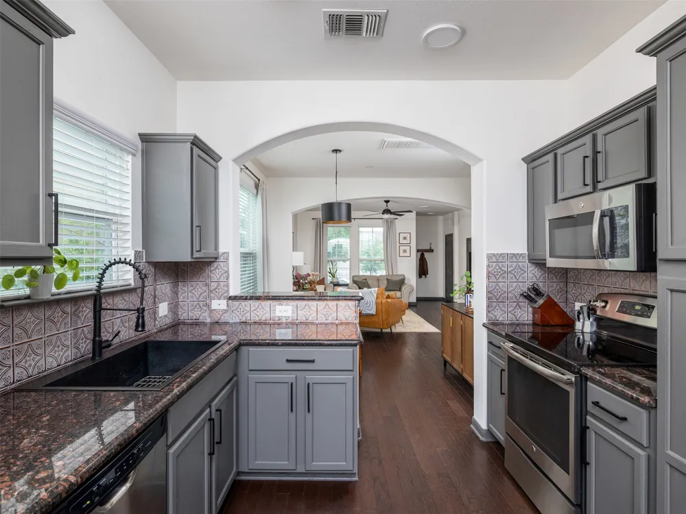532 Lookout Tree Lane Round Rock, TX 78664