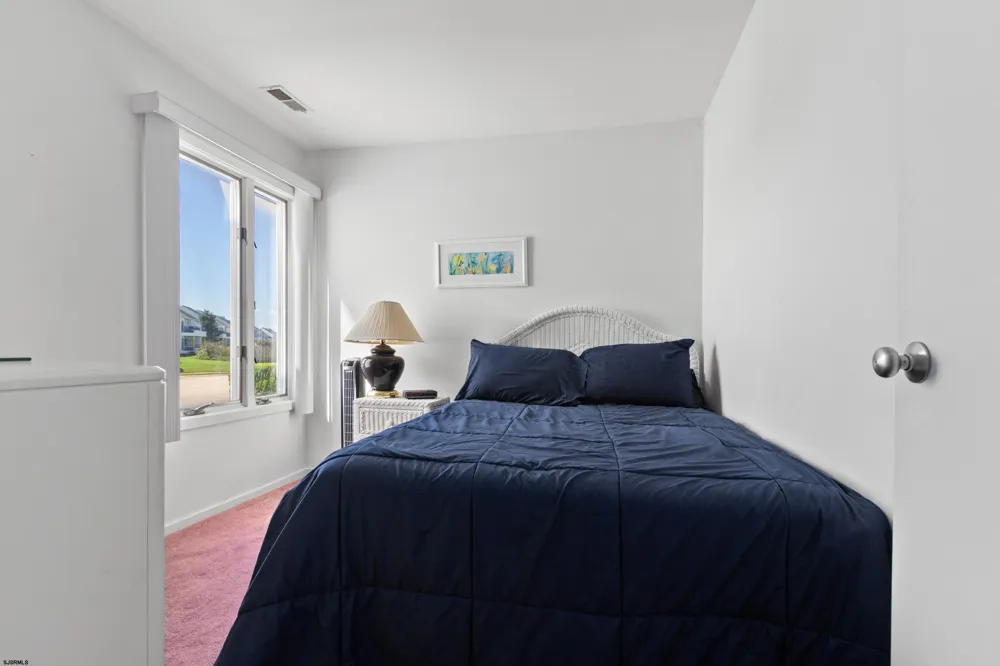 9 Delmar Ln Brigantine, NJ 08203