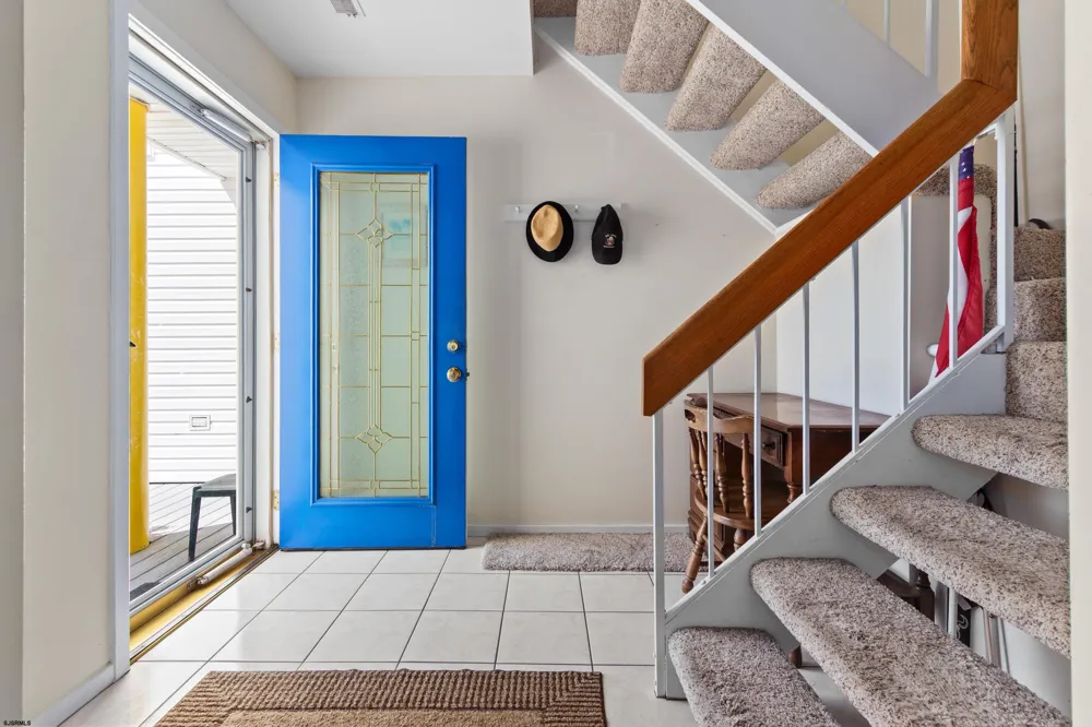 9 Delmar Ln Brigantine, NJ 08203