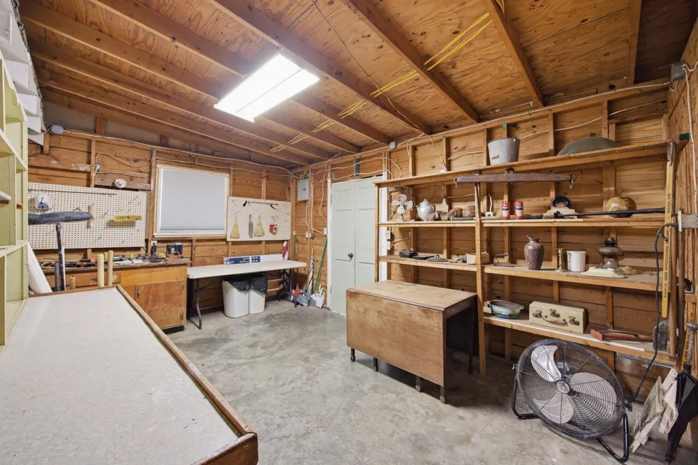 302 E Villanow Street LaFayette, GA 30728