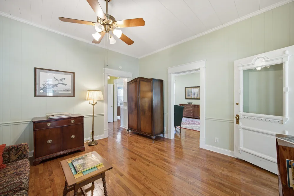 302 E Villanow Street LaFayette, GA 30728