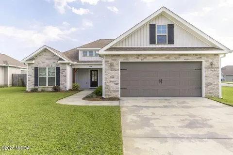 518 Edgarton Way