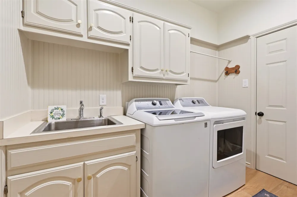 1613 Bay Crest Trail Heath, TX 75032