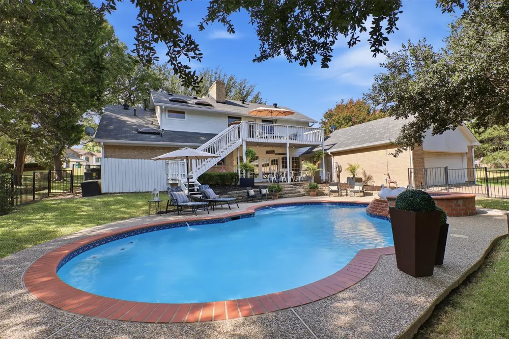 1613 Bay Crest Trail Heath, TX 75032