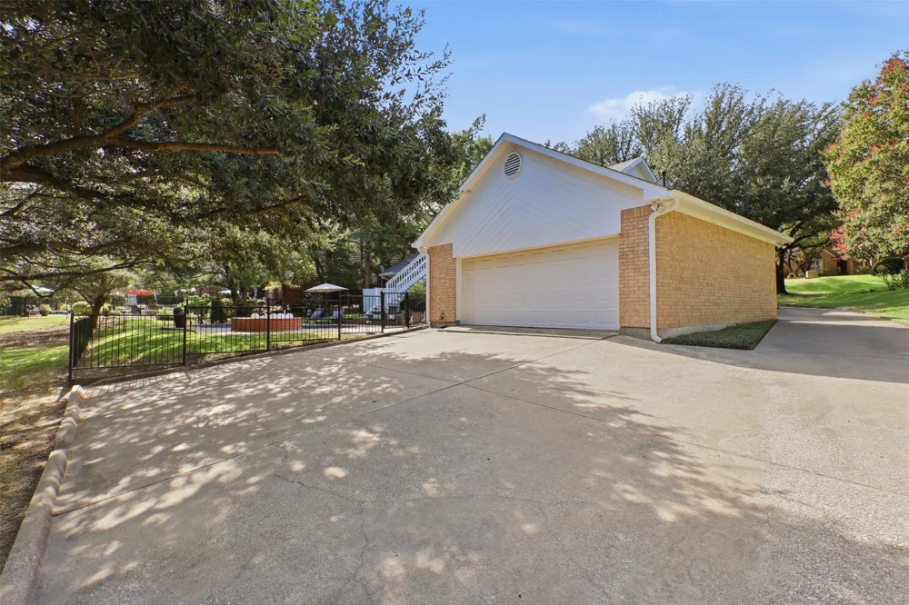 1613 Bay Crest Trail Heath, TX 75032