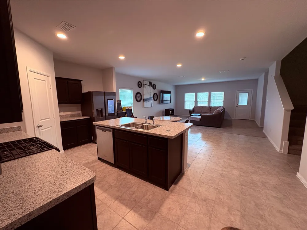 16721 Porterfield Lane Justin, TX 76247