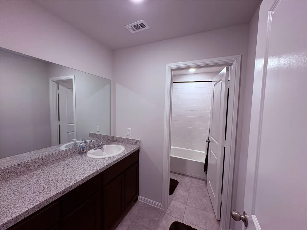 16721 Porterfield Lane Justin, TX 76247