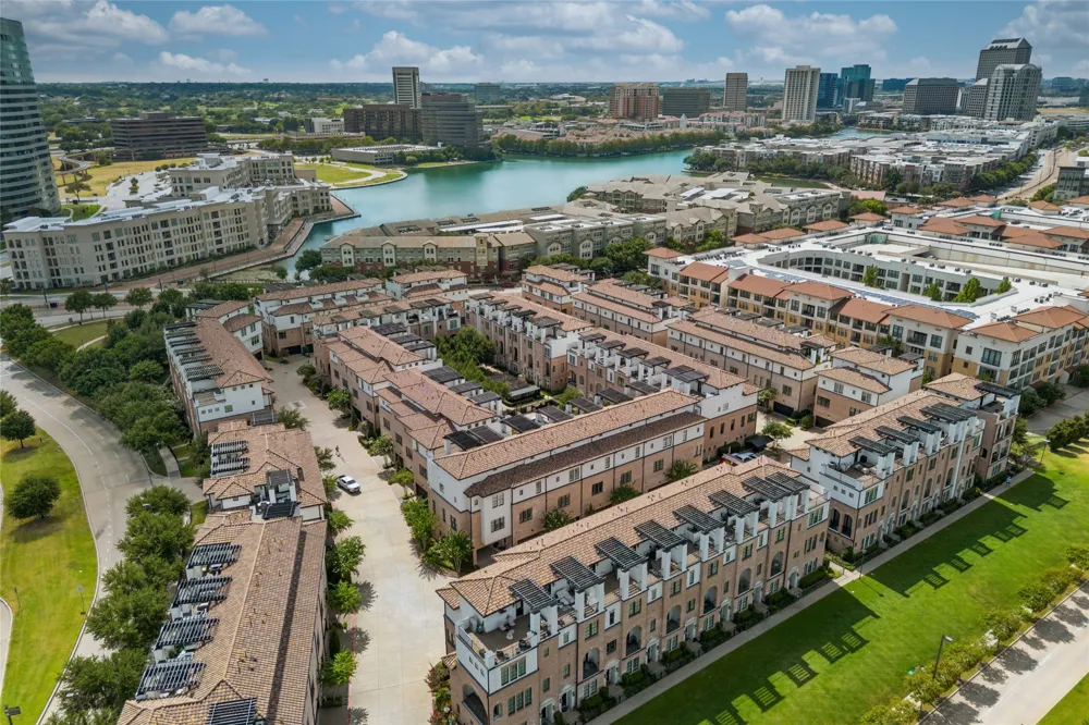 5215 Weiss Lane Irving, TX 75039