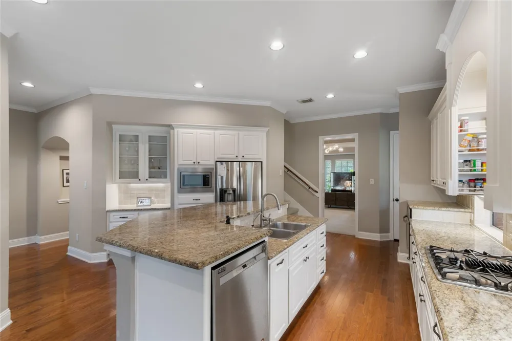 2525 W Ranch Drive Friendswood, TX 77546
