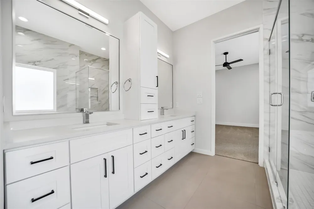 2206 Lou Ellen Lane #C Houston, TX 77018