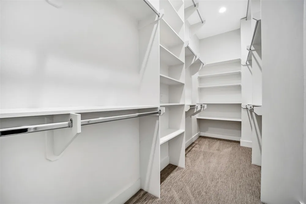 2206 Lou Ellen Lane #C Houston, TX 77018