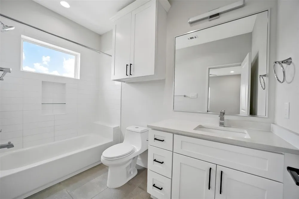2206 Lou Ellen Lane #C Houston, TX 77018