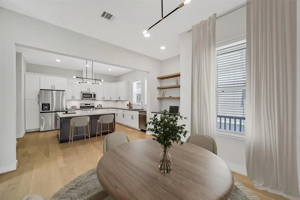 2206 Lou Ellen Lane #C Houston, TX 77018