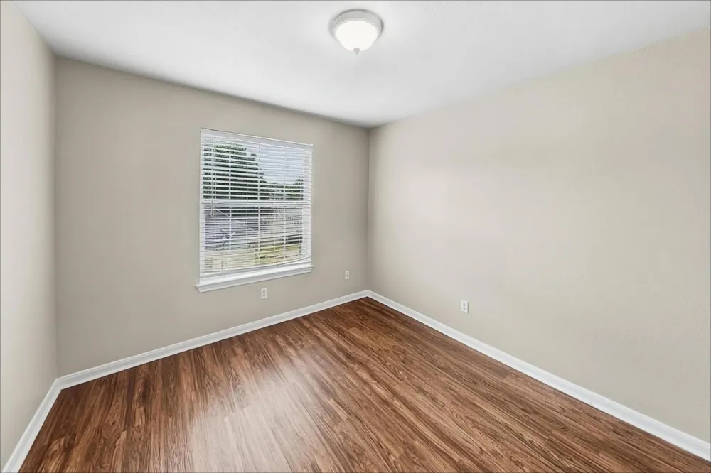 13470 Miller Lane Willis, TX 77318