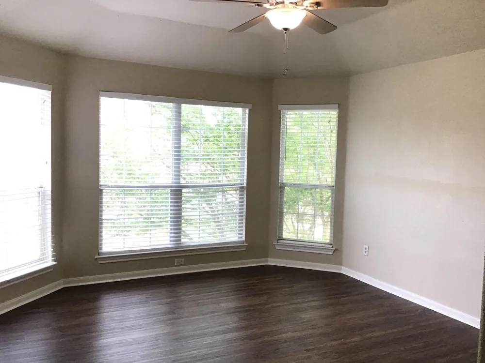13470 Miller Lane Willis, TX 77318