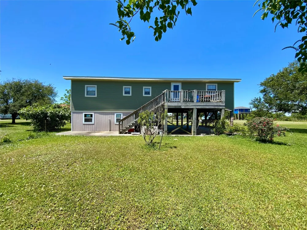 1228 Bahama Lane Port Bolivar, TX 77650