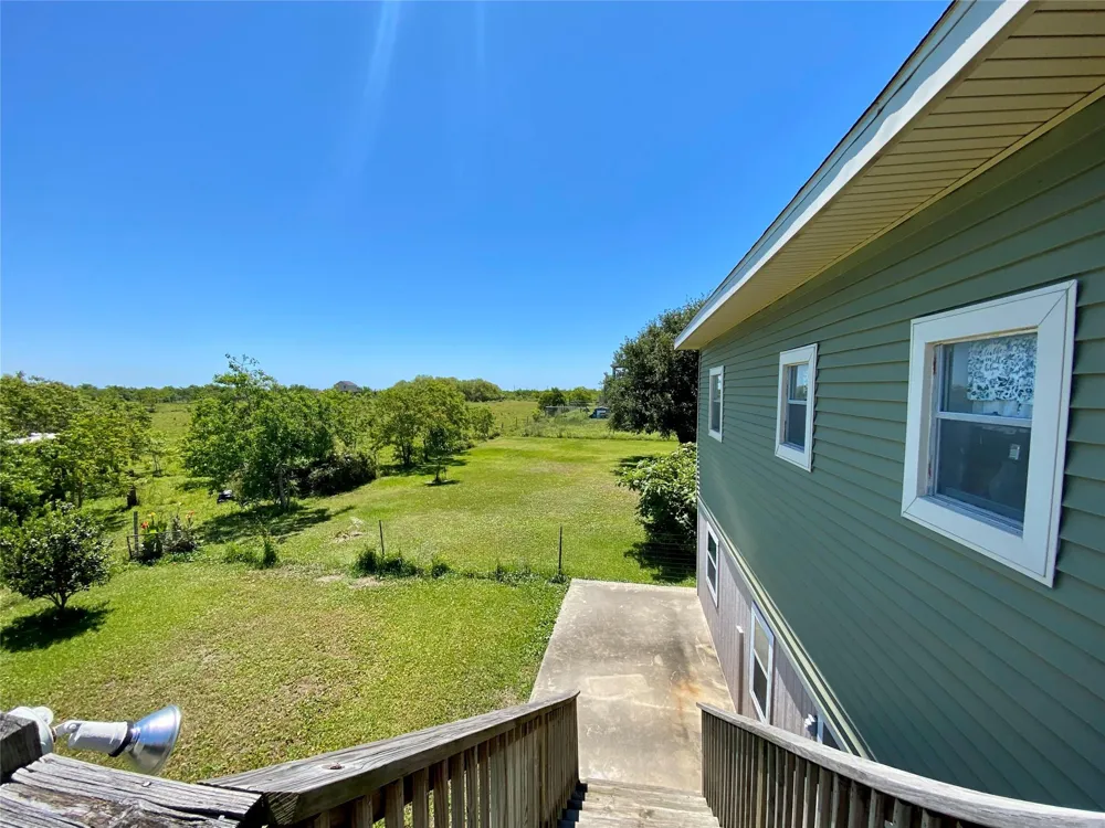 1228 Bahama Lane Port Bolivar, TX 77650