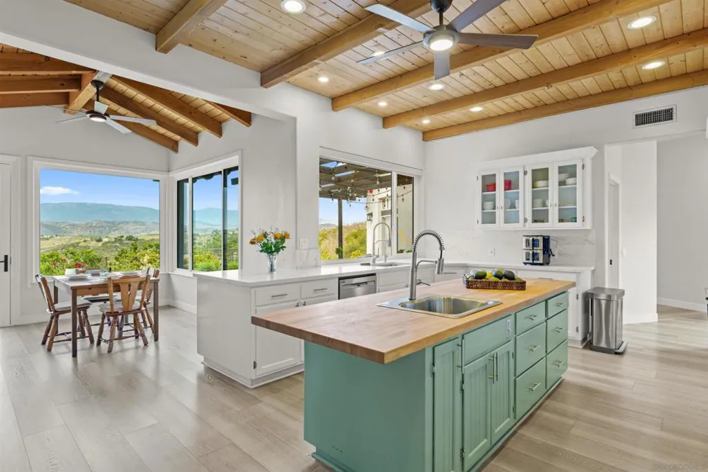 30659 Diaz Valley Center, CA 92082