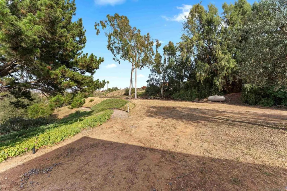 30659 Diaz Valley Center, CA 92082