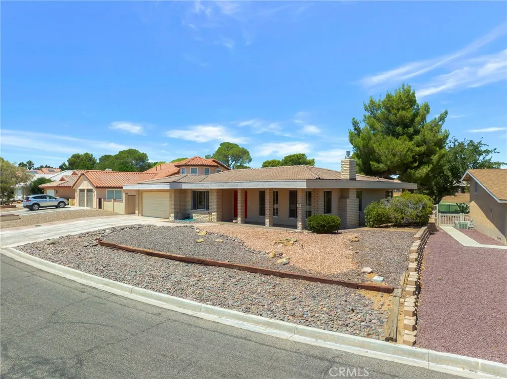 14714 Robin Lane Helendale, CA 92342