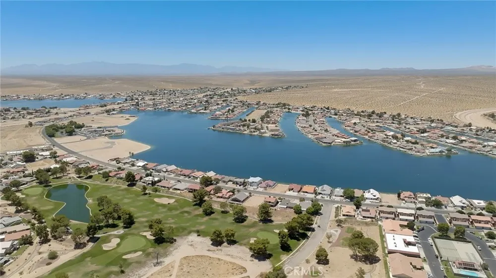 14714 Robin Lane Helendale, CA 92342
