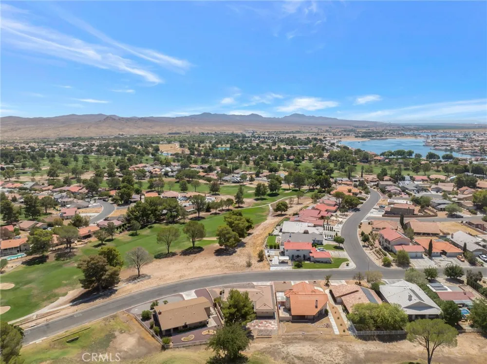 14714 Robin Lane Helendale, CA 92342