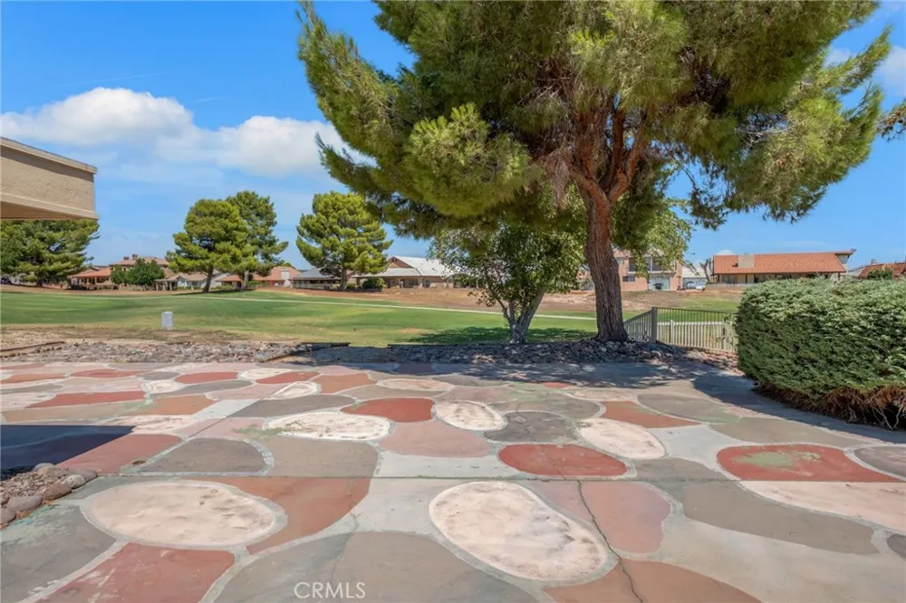 14714 Robin Lane Helendale, CA 92342