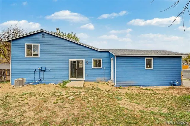 17391 E Layton Drive Aurora, CO 80015