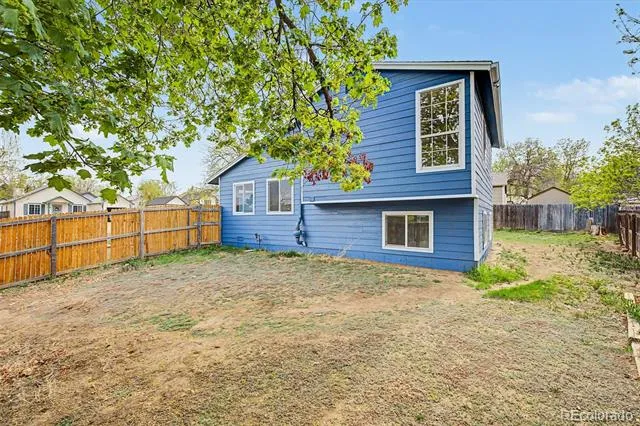 17391 E Layton Drive Aurora, CO 80015