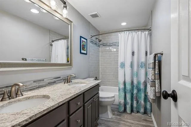 1942 Sundrop Trail Highlands Ranch, CO 80126