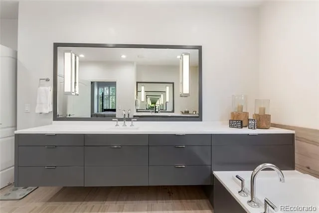 11657 E Berry Drive Englewood, CO 80111
